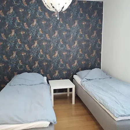 Huoneisto Rauhallisella Paikalla Upea Iso Omakotitalo. *